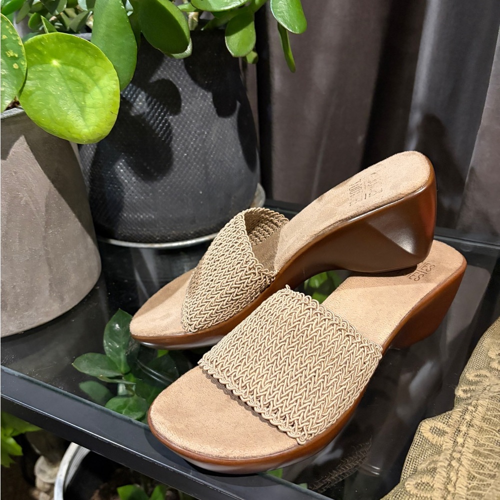 Mootsies Tootsies sandal